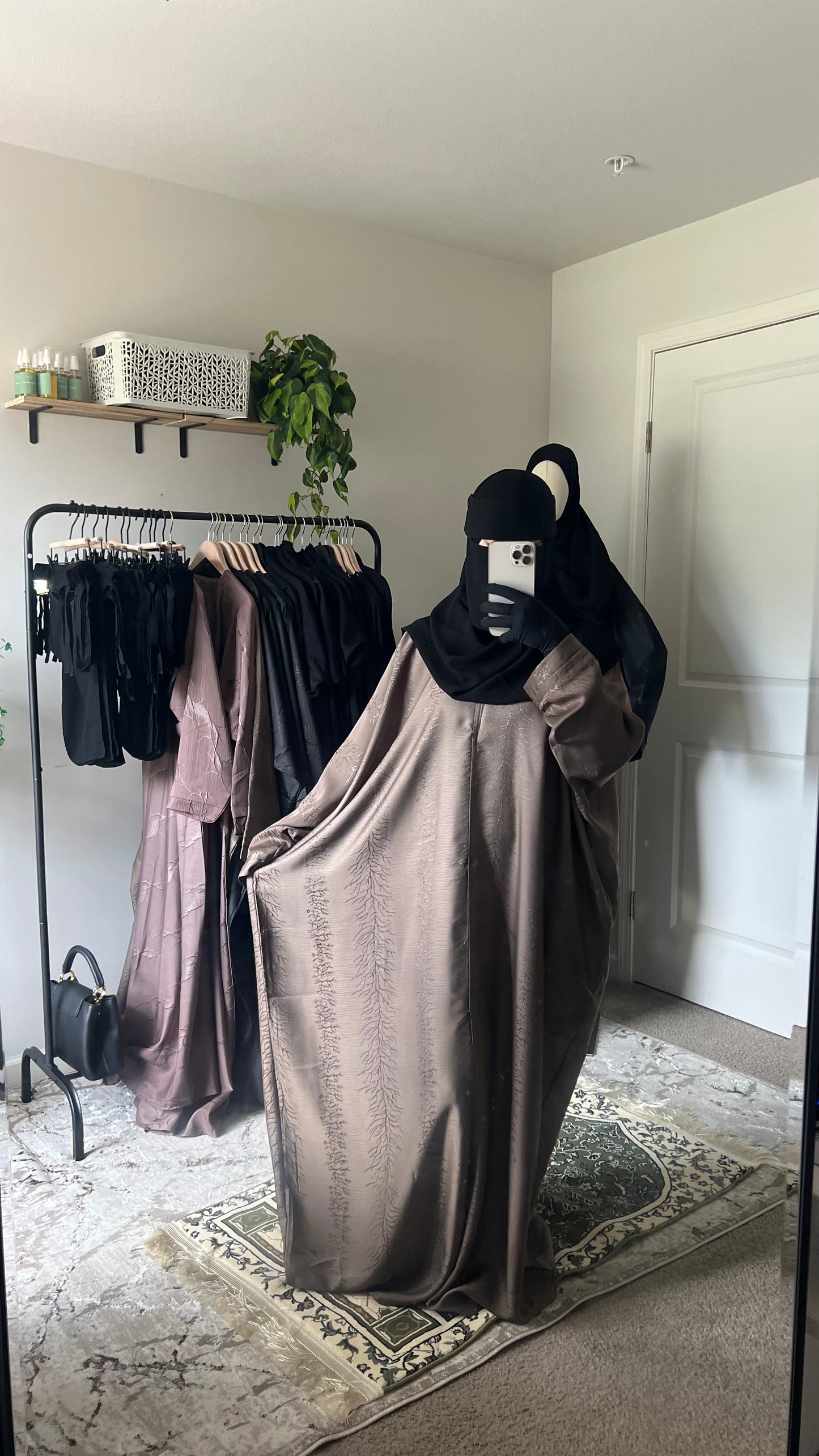 Bisht style saudi open abaya