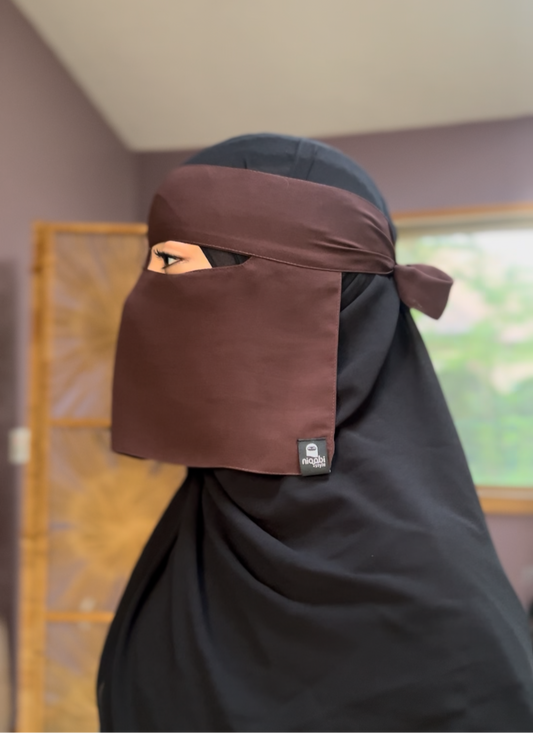 shortie niqab with nose string