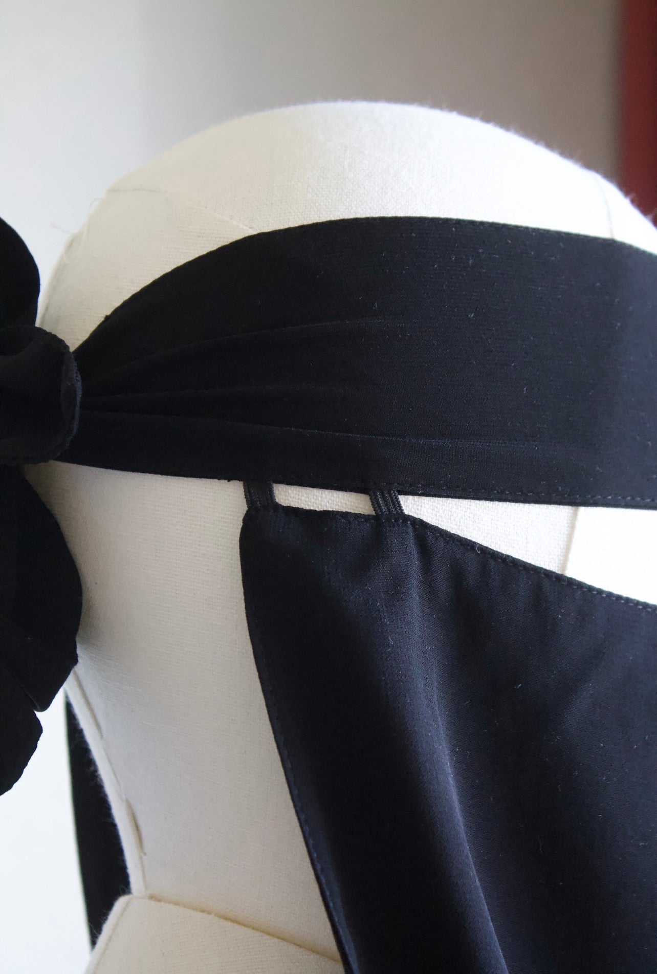 Single layer nose string niqab