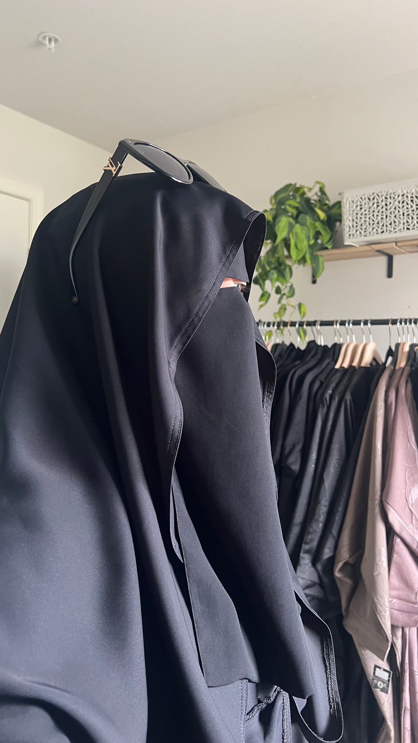 Hajrah jilbab / abaya