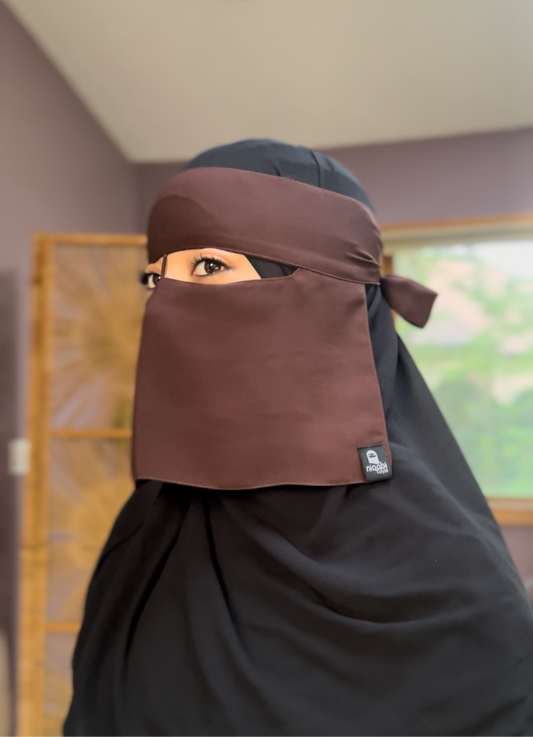 shortie niqab with nose string