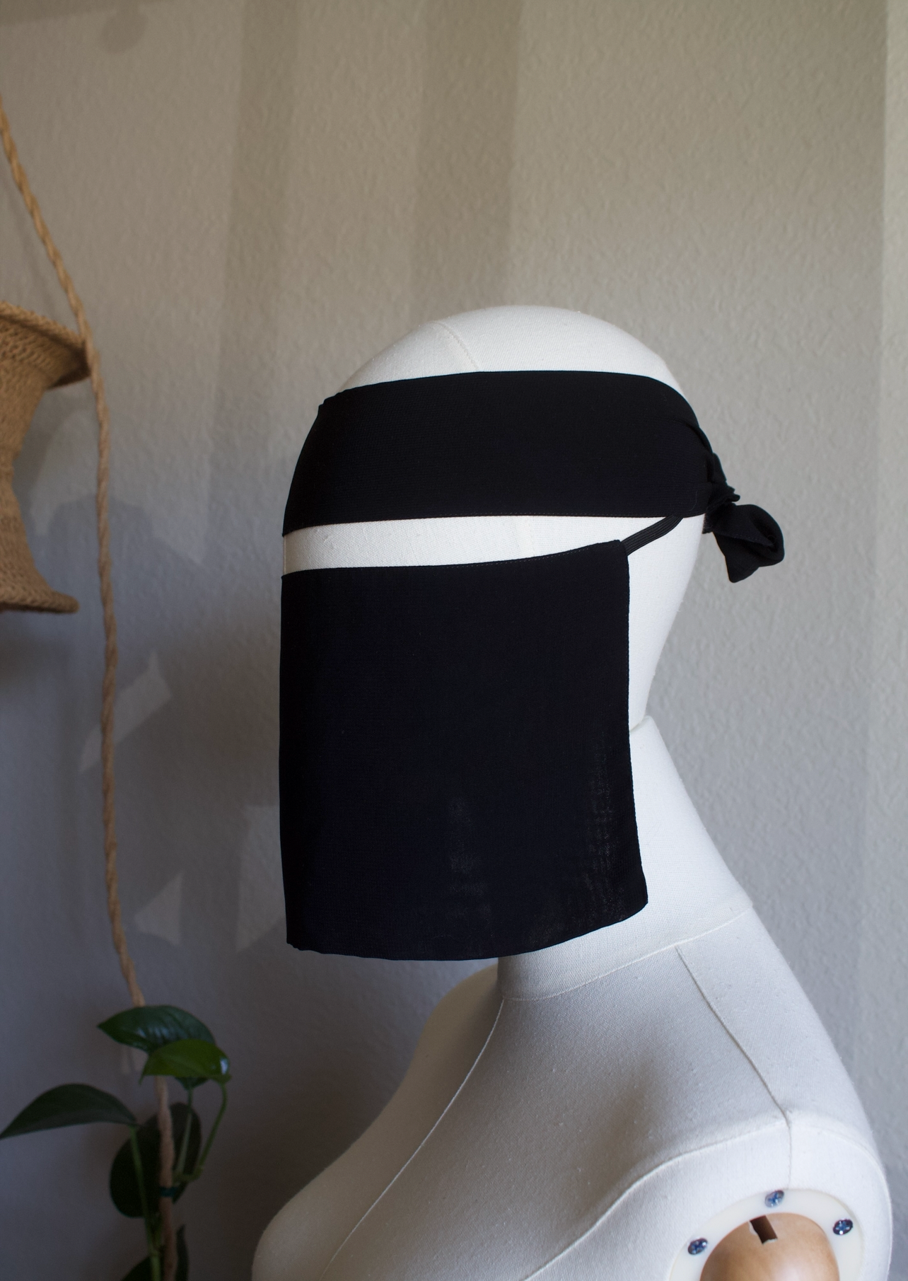 soft band Niqab (gold logo slanted elastic band)