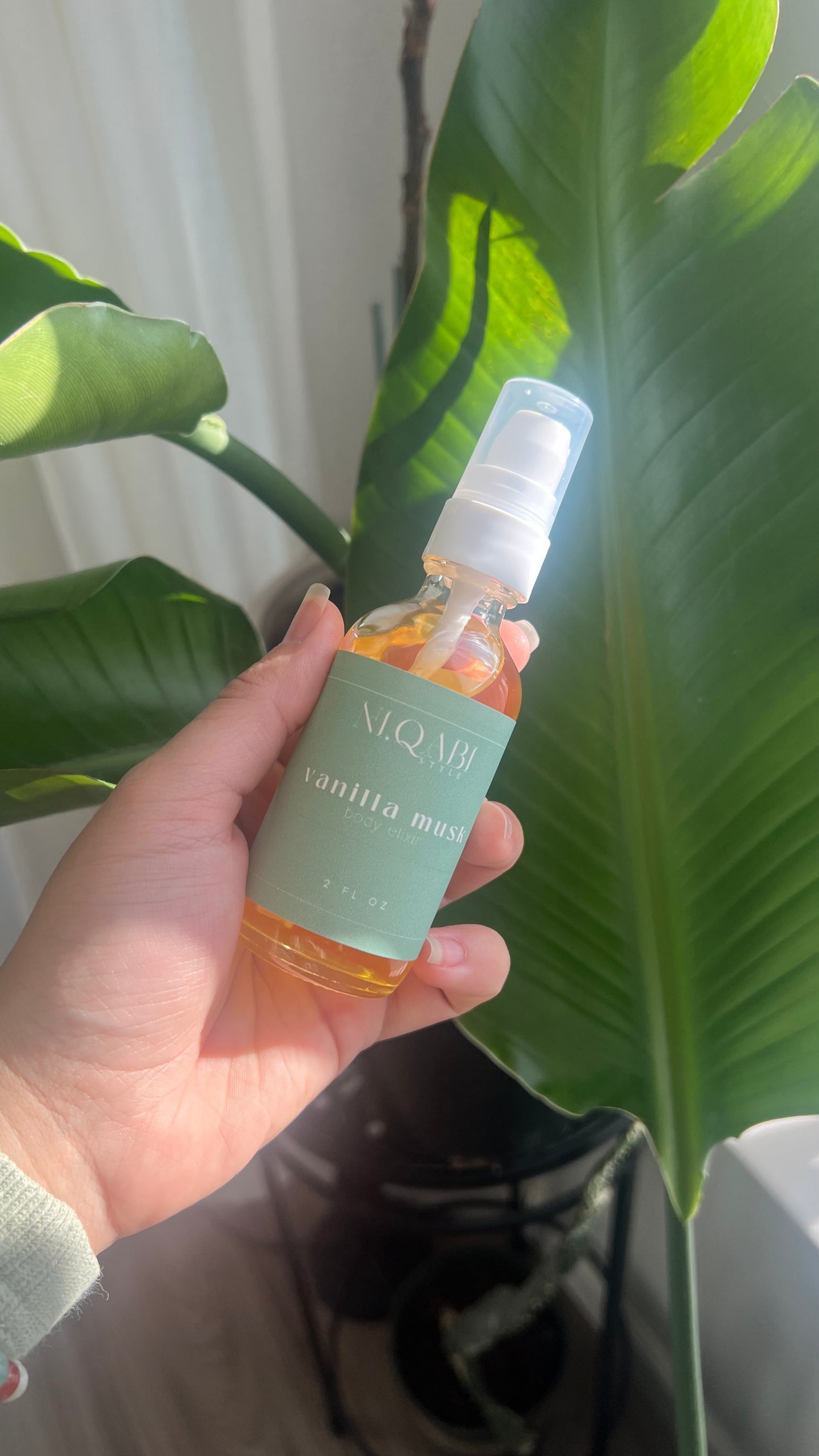 Vanilla musk body elixir